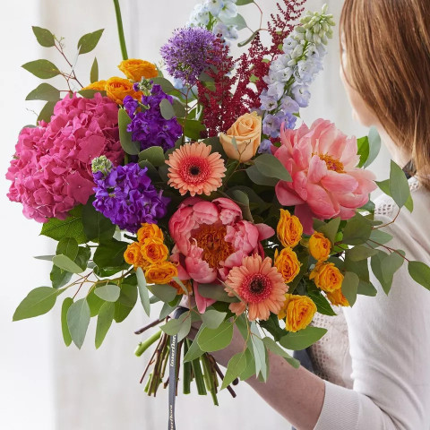 Summer hand-tied bouquet made with beautiful fresh flowers